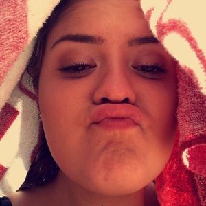 Meet your Posher, Landee